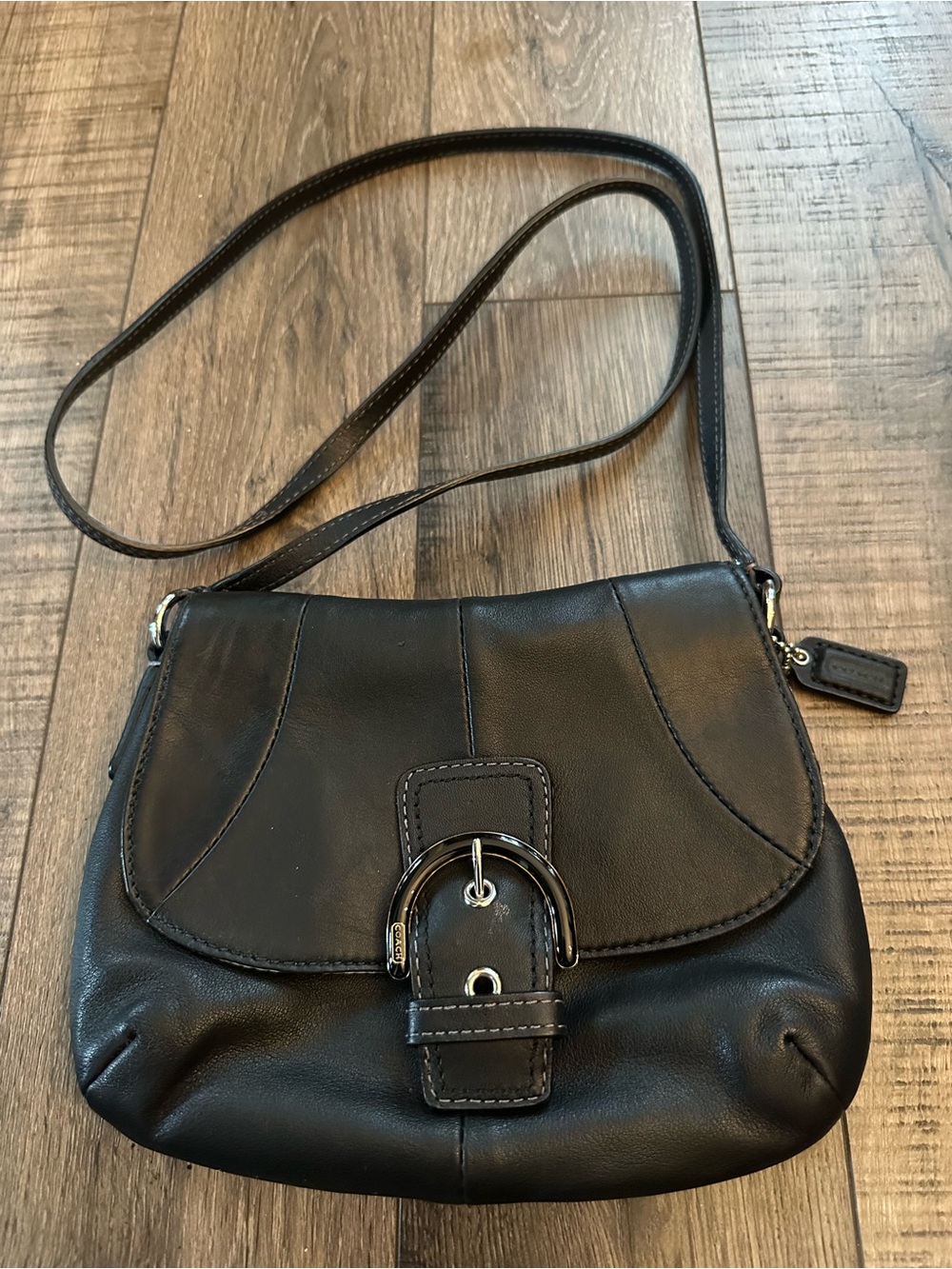 COACH Soho Leather Crossbody Bag Black Buckle Magnetic Flap Small Purse